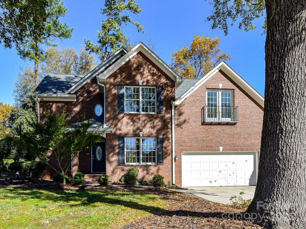 21410 Pinecrest Place, Cornelius, NC 28031