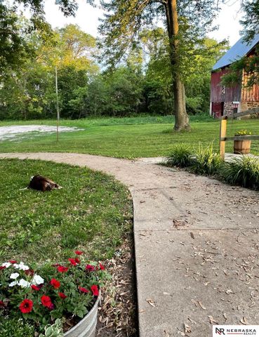 34517 Church Road, Louisville, NE 68037