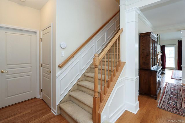 10 Louden Loop, Mount Sinai, NY 11766