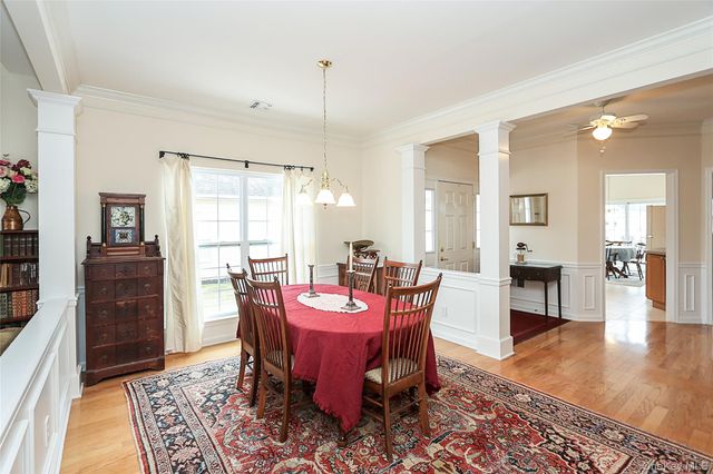 10 Louden Loop, Mount Sinai, NY 11766