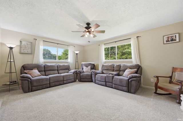 820 Stardust Boulevard, Noblesville, IN 46060