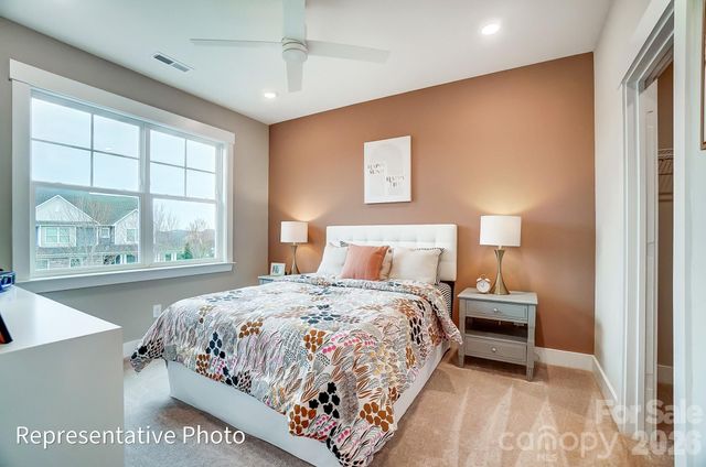 1321 Knob Creek Drive, Gastonia, NC 28054