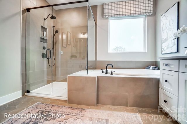 1321 Knob Creek Drive, Gastonia, NC 28054