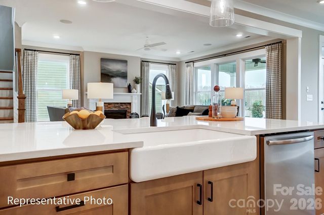 1321 Knob Creek Drive, Gastonia, NC 28054