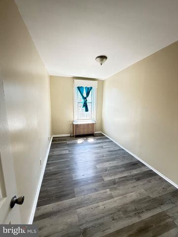523 DICKINSON ST, Philadelphia, PA 19147