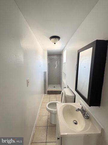 523 DICKINSON ST, Philadelphia, PA 19147