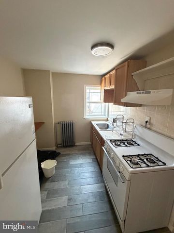 523 DICKINSON ST, Philadelphia, PA 19147