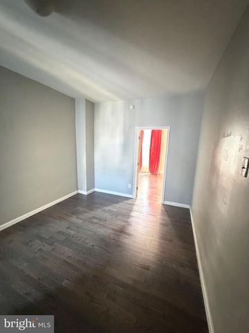 523 DICKINSON ST, Philadelphia, PA 19147