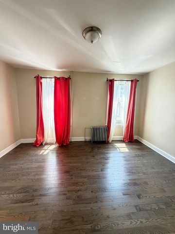 523 DICKINSON ST, Philadelphia, PA 19147