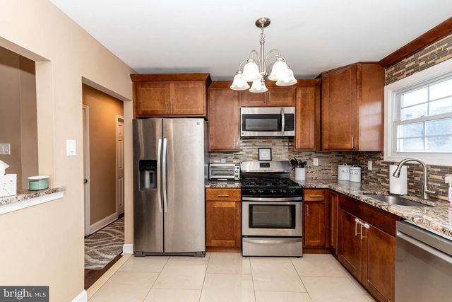 1207 TURNERVILLE RD, Pine Hill, NJ 08021