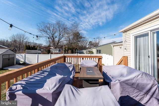 1207 TURNERVILLE RD, Pine Hill, NJ 08021