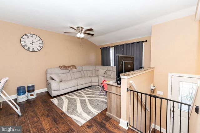 1207 TURNERVILLE RD, Pine Hill, NJ 08021