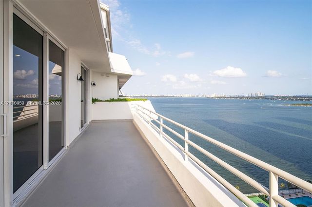 555 NE 34th St PH4, Miami, FL 33137