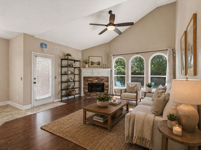 2878 Ridgedale Drive, Lewisville, TX 75067