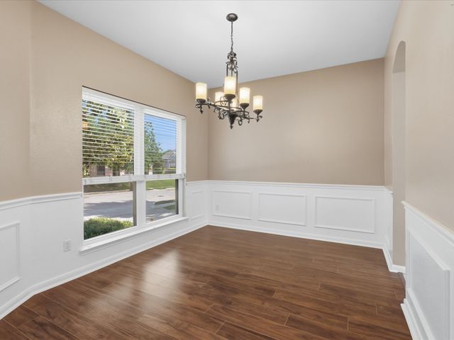 2878 Ridgedale Drive, Lewisville, TX 75067