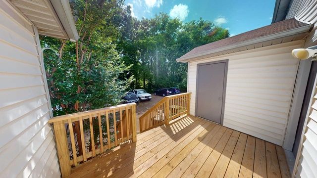 741 Lake Terrace Dr, Nashville, TN 37217