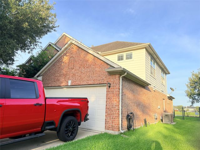 2144 Brittany Colony Drive, League City, TX 77573