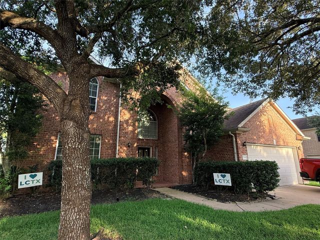 2144 Brittany Colony Drive, League City, TX 77573