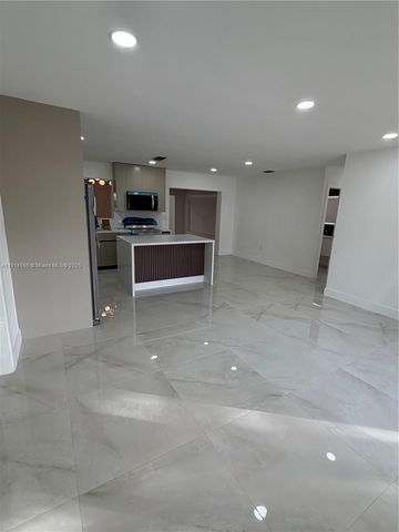 11615 SW 142nd Ter, Miami, FL 33176