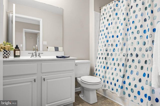 2301 GRAMERCY WAY, Mount Laurel, NJ 08054