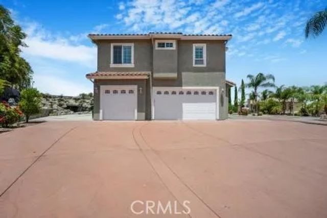 27355 Stonehenge Circle, Hemet, CA 92544