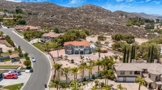27355 Stonehenge Circle, Hemet, CA 92544