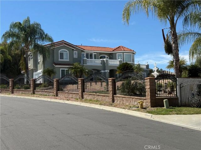27355 Stonehenge Circle, Hemet, CA 92544