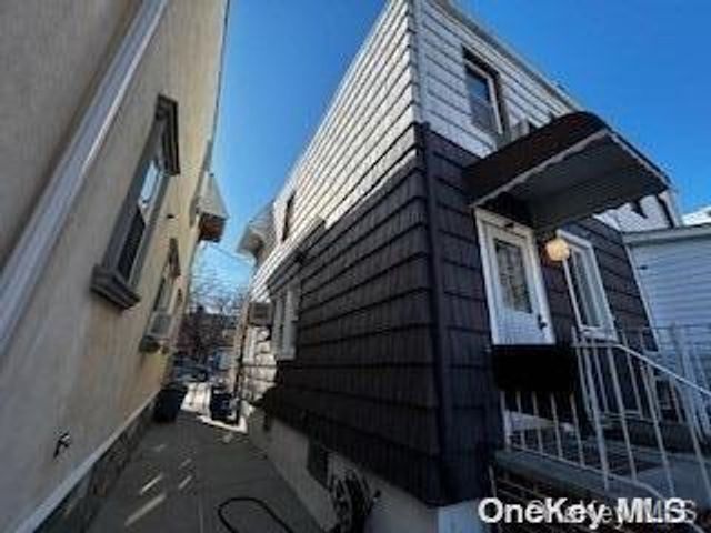 52-77 70th Street, Maspeth, NY 11378