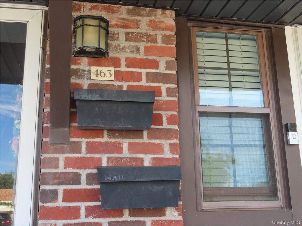 463 Mariners Way, Copiague, NY 11726 — photo 3