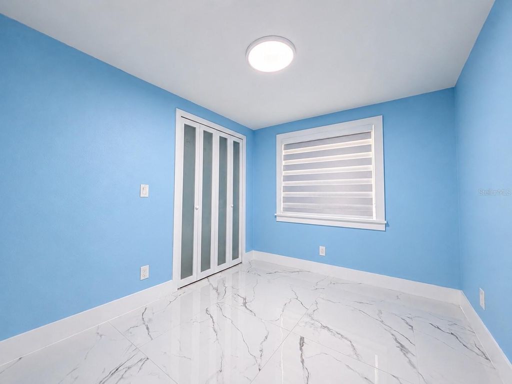 Image 21 of property listing at 15810 SEA OATS PLACE, Tampa, FL 33624