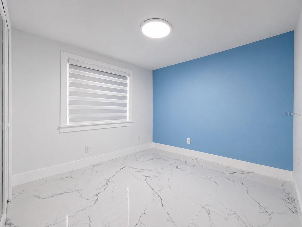 Image 23 of property listing at 15810 SEA OATS PLACE, Tampa, FL 33624