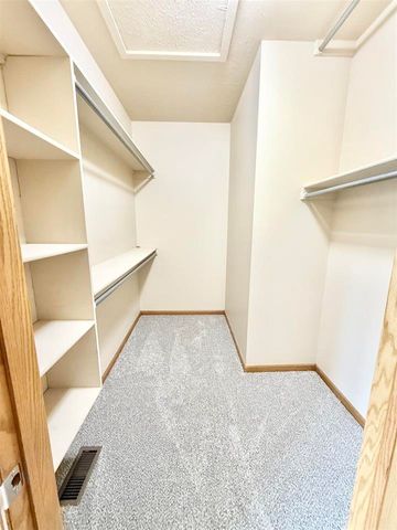 3005 N Stone Lake Dr, Augusta, KS 67010