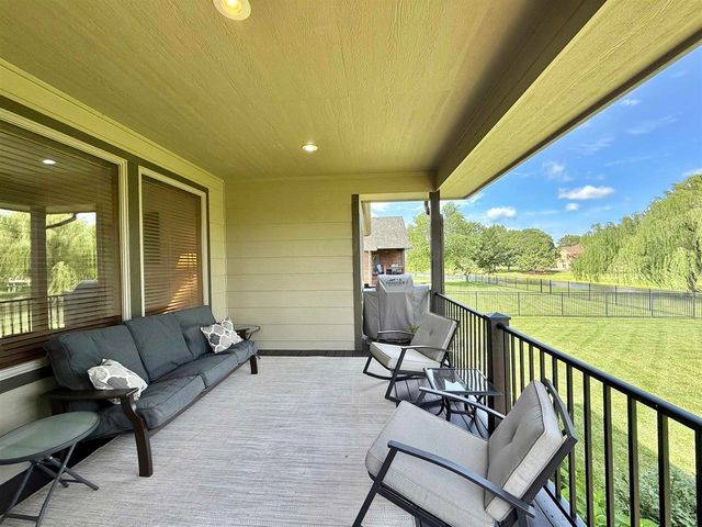 3005 N Stone Lake Dr, Augusta, KS 67010