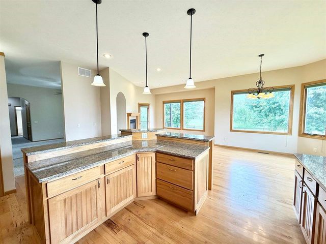 3005 N Stone Lake Dr, Augusta, KS 67010