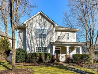 17526 Harbor Walk Drive, Cornelius, NC 28031