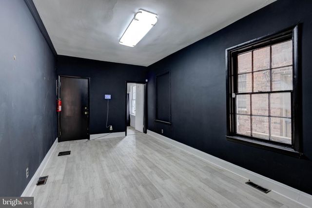 827 N HOWARD ST, Baltimore, MD 21201