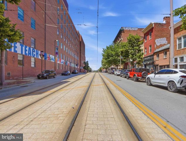 827 N HOWARD ST, Baltimore, MD 21201