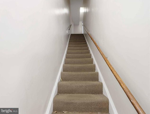 827 N HOWARD ST, Baltimore, MD 21201