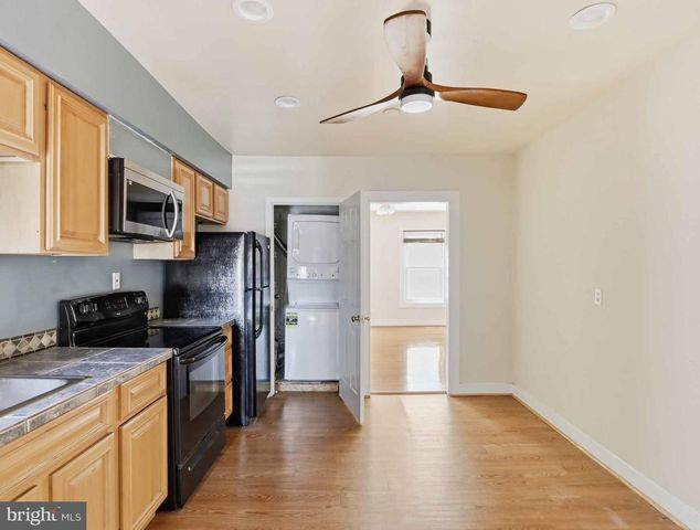 827 N HOWARD ST, Baltimore, MD 21201