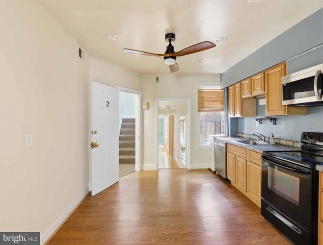 827 N HOWARD ST, Baltimore, MD 21201