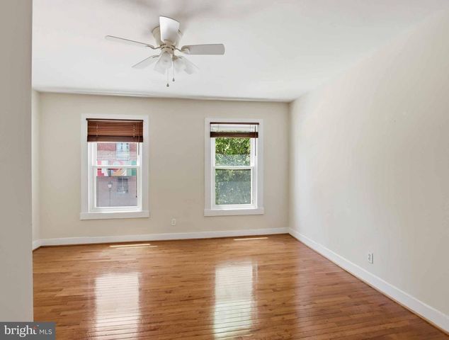 827 N HOWARD ST, Baltimore, MD 21201