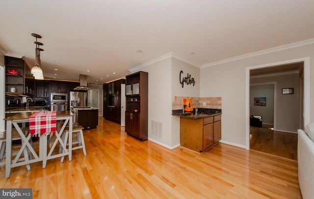 6200 HOMESPUN LN, Falls Church, VA 22044