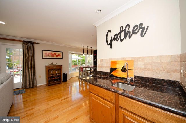 6200 HOMESPUN LN, Falls Church, VA 22044