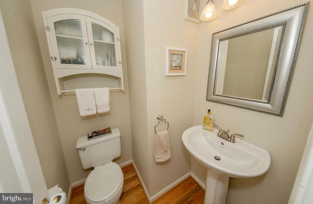 6200 HOMESPUN LN, Falls Church, VA 22044