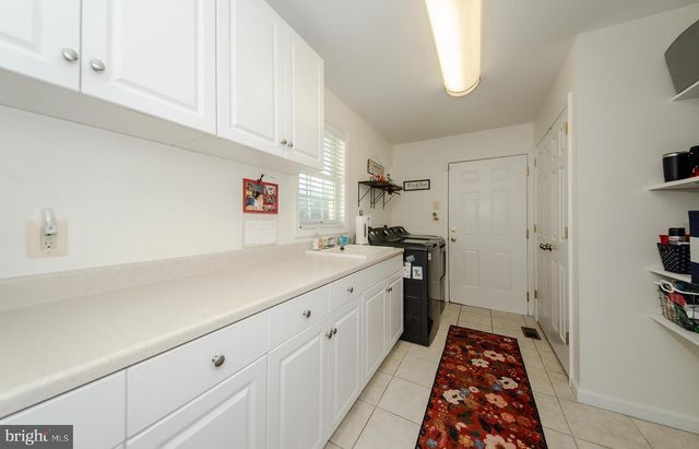 6200 HOMESPUN LN, Falls Church, VA 22044