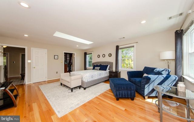 6200 HOMESPUN LN, Falls Church, VA 22044