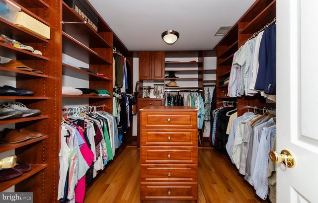 6200 HOMESPUN LN, Falls Church, VA 22044