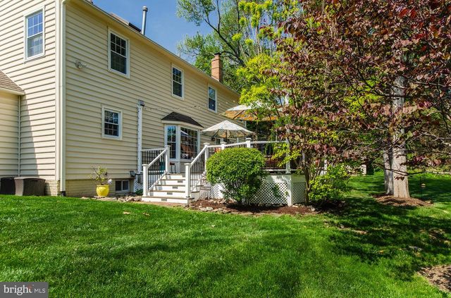 6200 HOMESPUN LN, Falls Church, VA 22044