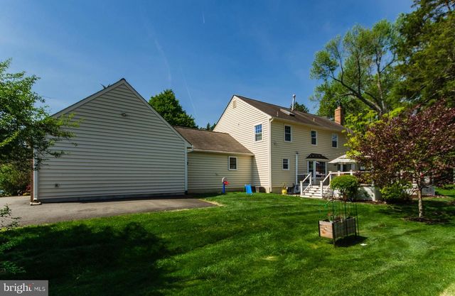 6200 HOMESPUN LN, Falls Church, VA 22044