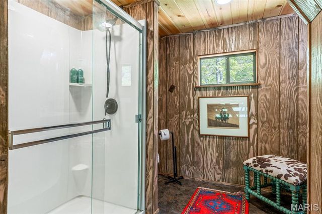 121 Innsbrook Pines Drive, Innsbrook, MO 63390